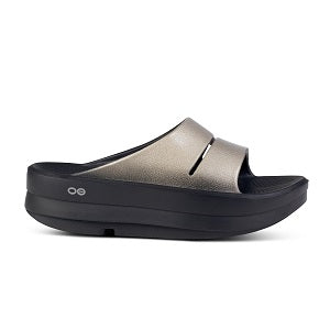 OOFOS OOmega OOahh Luxe Slide