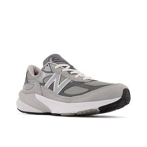 New Balance 990V6
