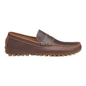  handsewn moccasin styling, a soft nappa leather lining, and a memory-foam footbed 