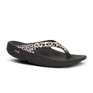 women's black reocvery sandal with leopard print toe strap