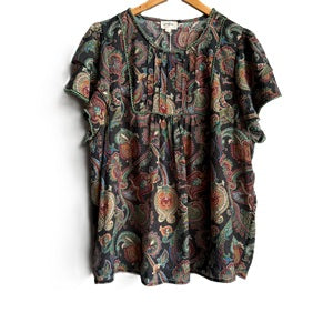 Women's  plus size short-sleeve blouse with a dense paisley pattern in muted earthy tones