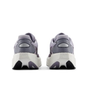 New Balance FuelCell Rebel v5