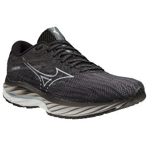 experience the balance of superior drive and immaculate comfort in a road running shoe