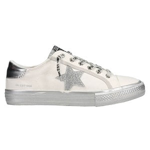 VINTAGE HAVANA Alive 7 Women's White Canvas with Silver sole and trim sneaker